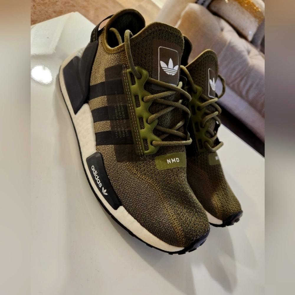 ADIDAS NMD sneakers 🔥